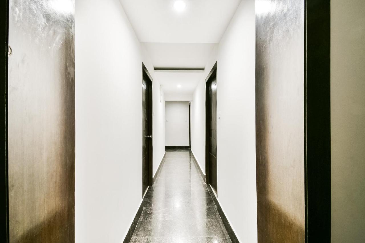 Oyo 62096 Pride Palace Hotels Патна Екстериор снимка