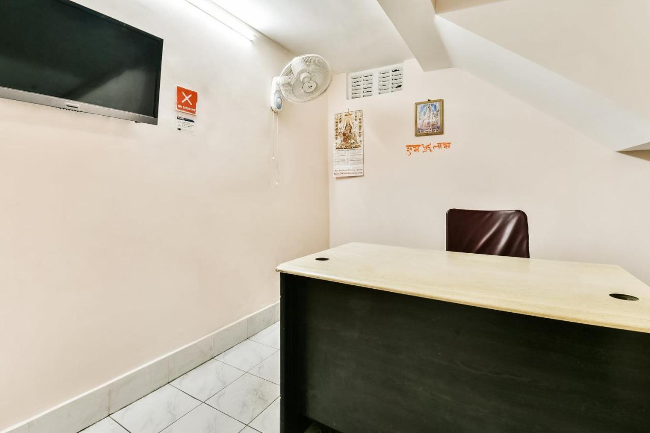 Oyo 62096 Pride Palace Hotels Патна Екстериор снимка