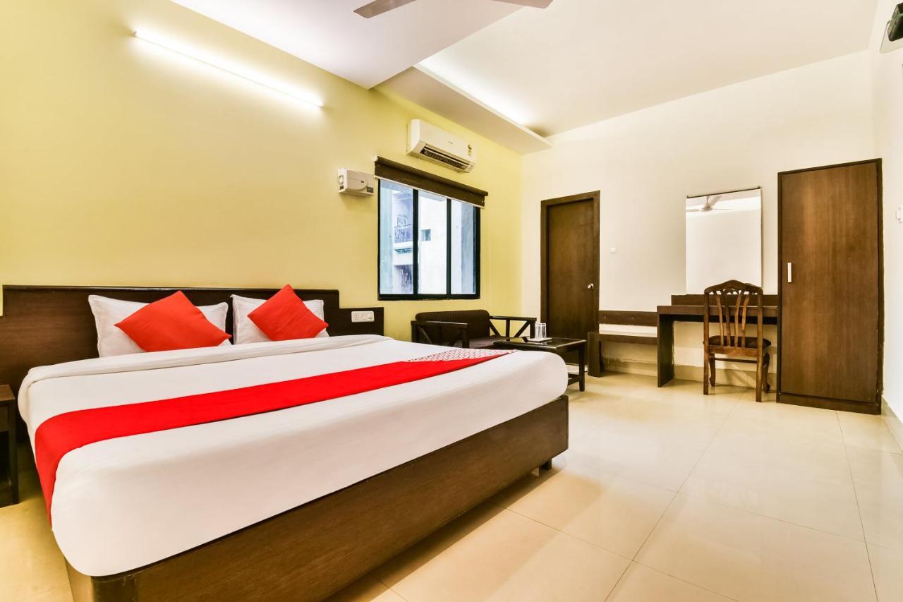 Oyo 62096 Pride Palace Hotels Патна Екстериор снимка