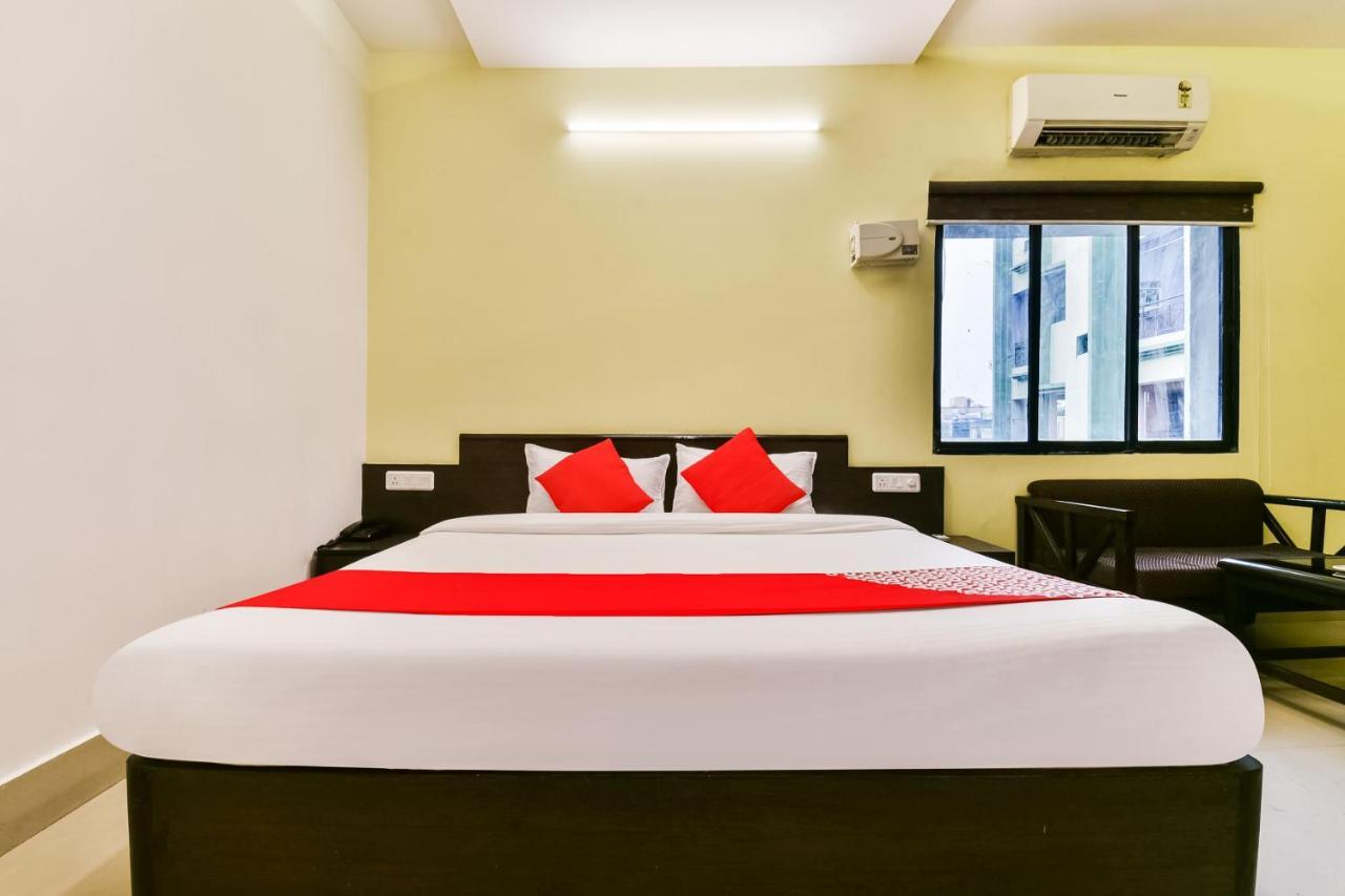 Oyo 62096 Pride Palace Hotels Патна Екстериор снимка